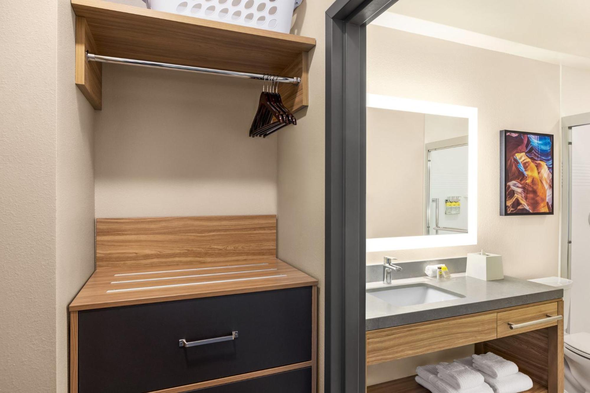 Candlewood Suites Pittston By Ihg Ngoại thất bức ảnh